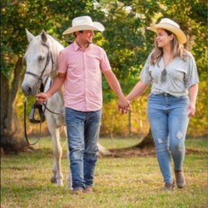 Meet your Posher, Loanna